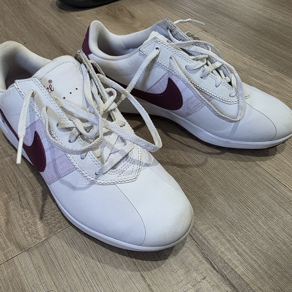 Nike Golf White and Burgundy Sneakers Sz 7.5